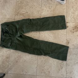 Brandy Melville Green Cargo Pants  
