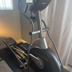 Livestrong LS8.0E Elliptical