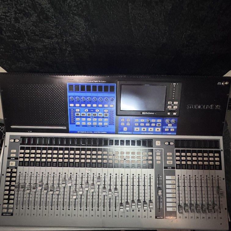 Presonus StudioLive 32S Series III 32-Channel Digital Mixer, USB Audio Interface