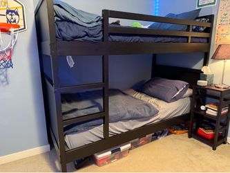 IKEA bunk bed + mattresses
