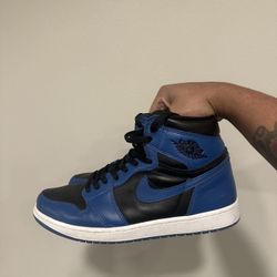 Jordan 1 Retro “Dark Marina” 