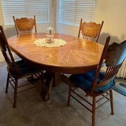 Dining Table Two Different Length/Sizes and 4 Chairs