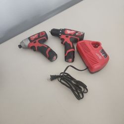 Milwaukee 12v Drill Set