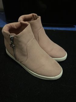 Art class (target)  cute brand pink shoes