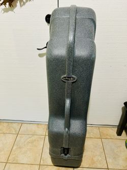 Golf Hard Shell Travel Case (perfect for Airplane Travel)