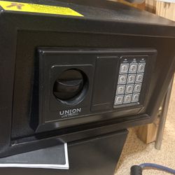 Union Mini Safe For sale
