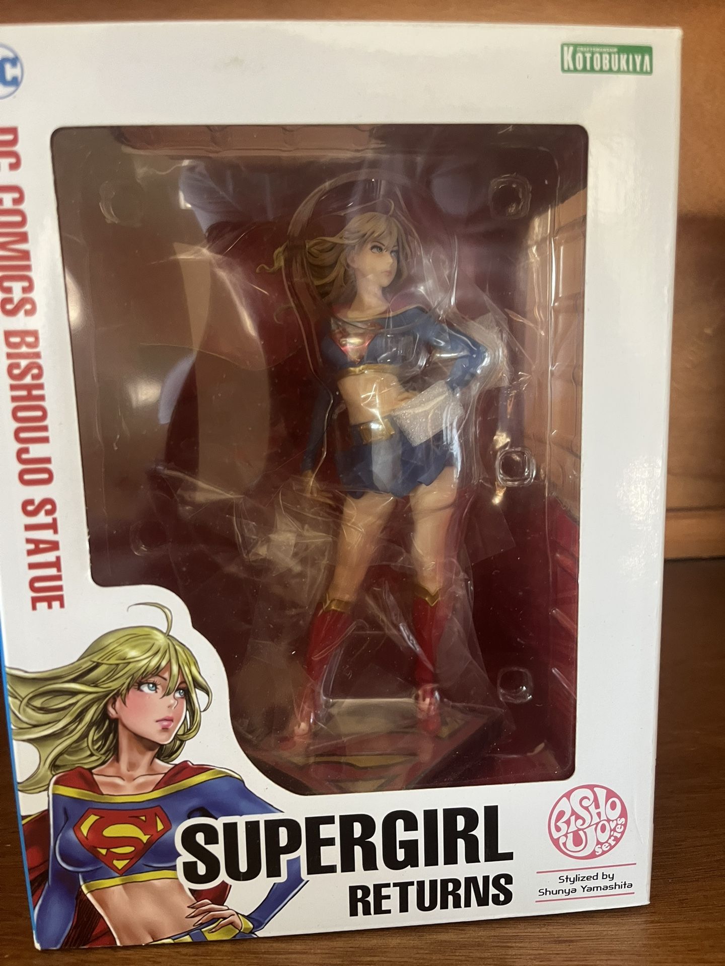 Bishoujo Super Girl Statue 