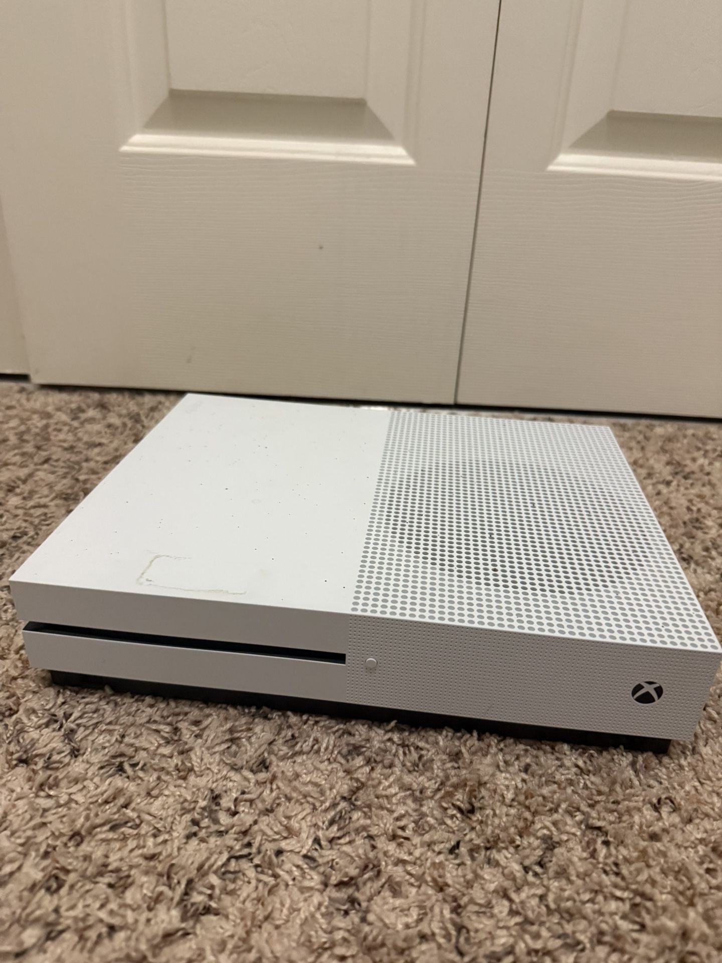 Xbox One S