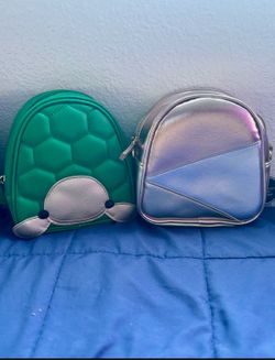 Cosmetic bags