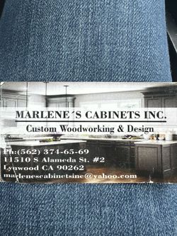 Custom Kitchen Cabinets