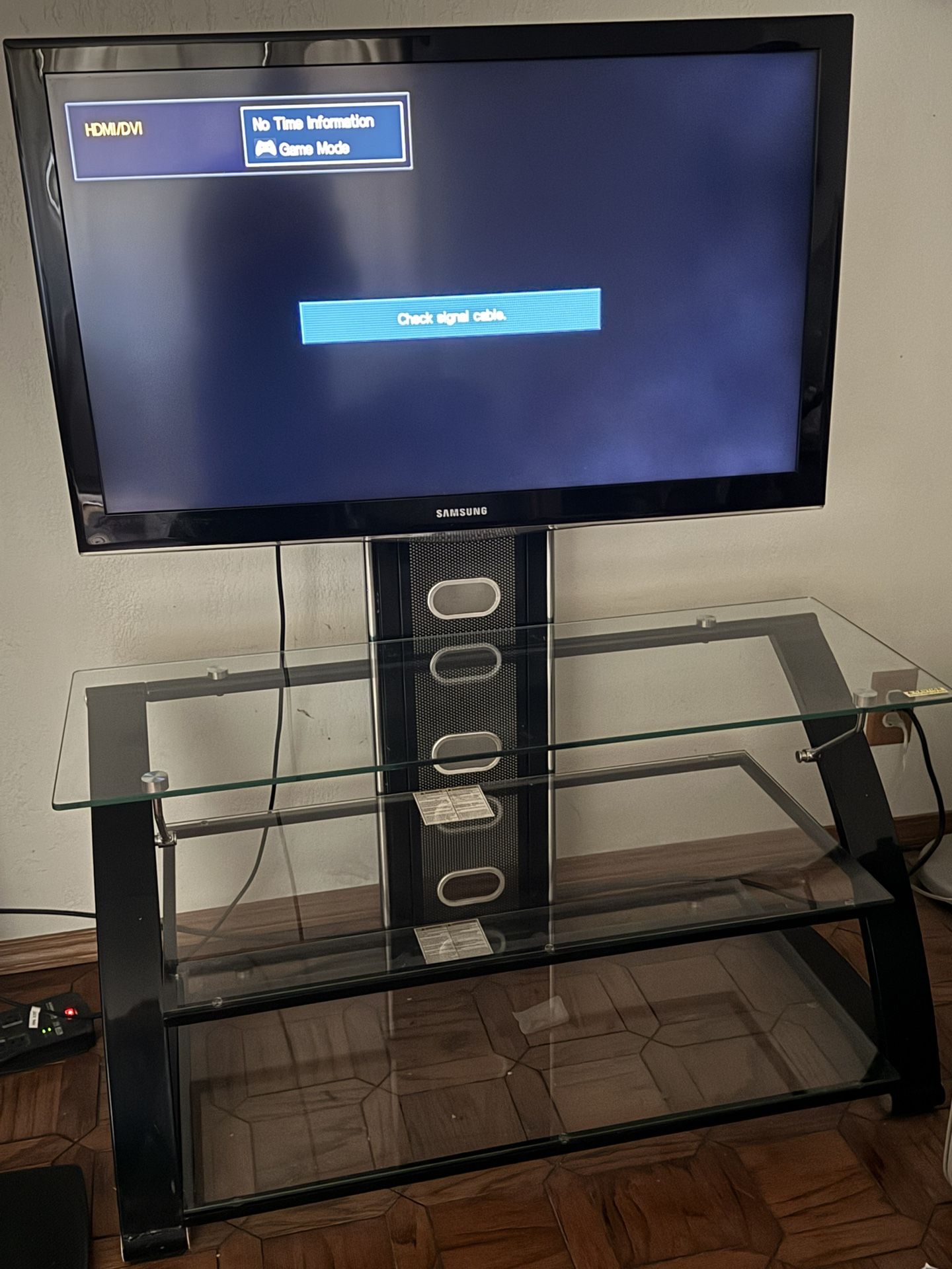 45” Samsung TV And Metal/Glass TV Stand