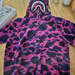Bape 2xl shark hoodie 