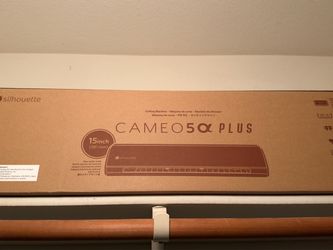 Silhouette cameo 5 Alpha plus