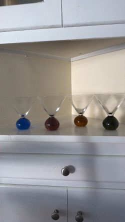 Bubble glass martini glasses