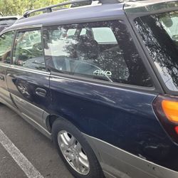 Clean Title/ 2001 Subaru 