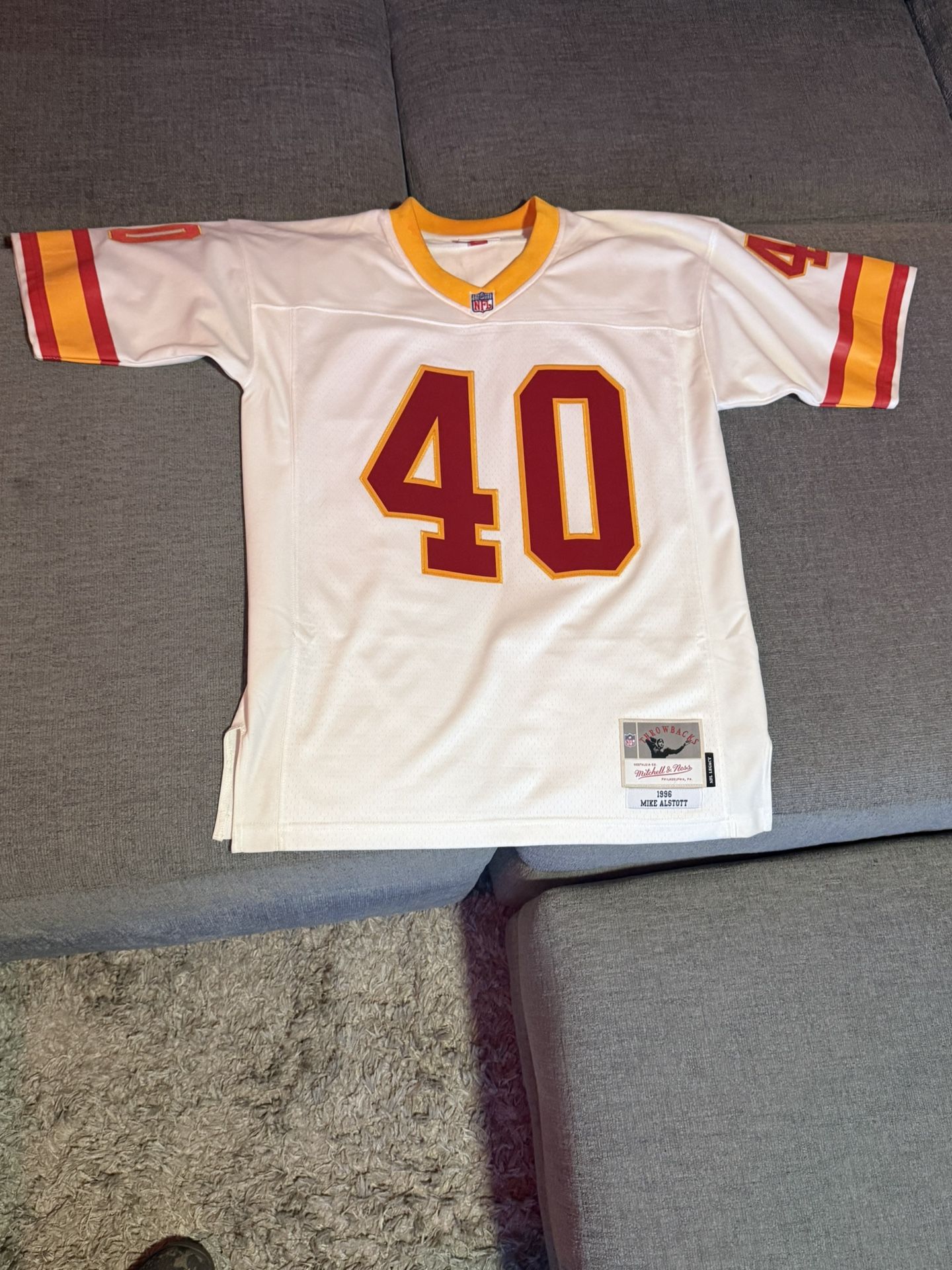 Tampa Bay Bucs Jersey Mike Alstott Sz Medium 