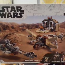 Lego Star Wars Trouble On Tatooine 75299