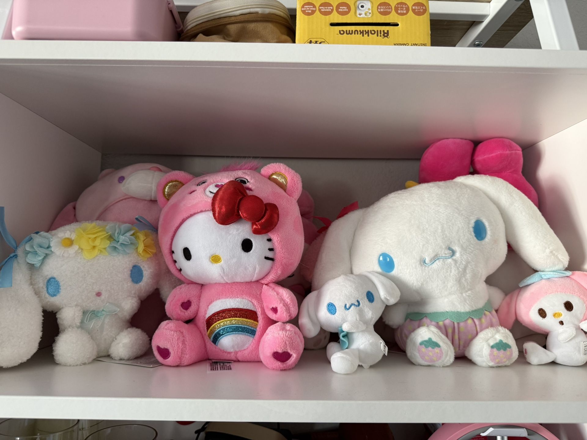 hello kitty sanrio plushies