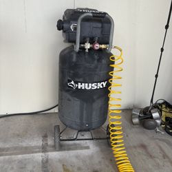 Husky 20 Gallon Air Compressor 