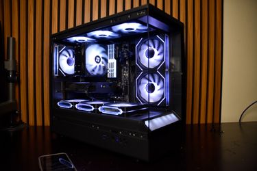 Custom Gaming PC | 3060 TI | i 5 5600X | 32GB RAM