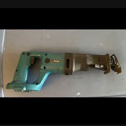 Makita Saw 18v 