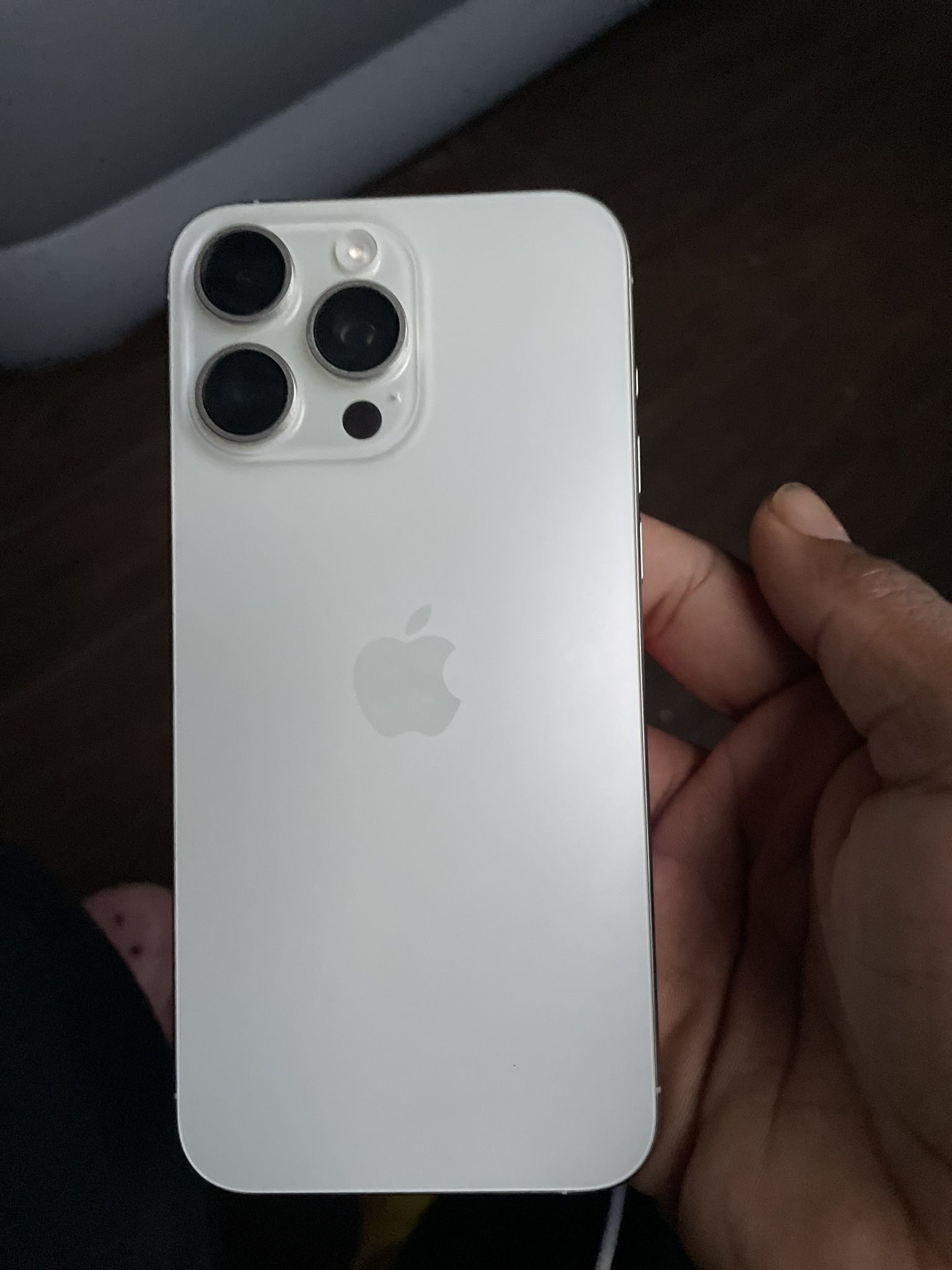 iPhone 15 Pro Max