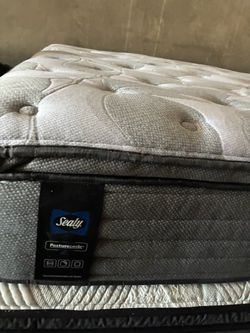 Brand new pillow top  Cali king size mattress