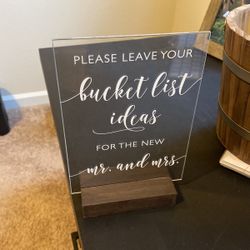 Wedding Bucket List Setup