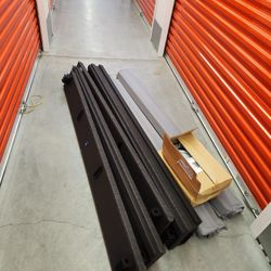 Casper King Size Bed Frame Brand New 