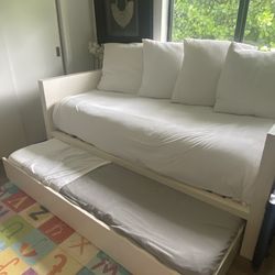 West Elm - Parsons Day Bed with trundle