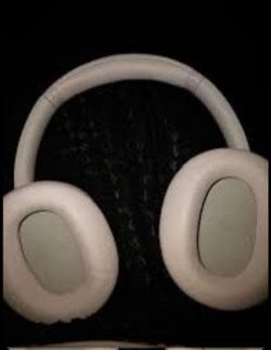 Sony WHCH720N Bluetooth Wireless Noise- Canceling Headphones- White