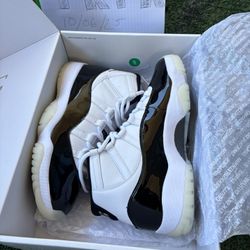 Jordan Retro 11s