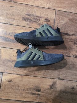 Adidas Kids Shoes. Size 2
