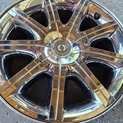 Chrysler 300 Rims Set