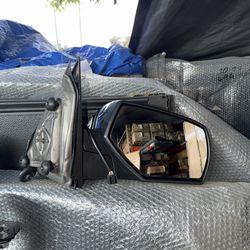 2014 to 2018 Chevy Silverado / GMC Sierra Power / Heat Passenger Side Chrome Mirror