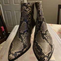 Steve Madden Boots 7M