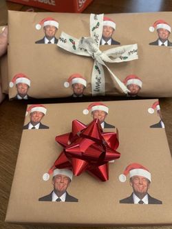 Trump Christmas Wrapping Paper (limited)