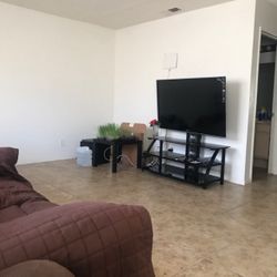 55 Inch Smart TV LED 3D  & Premium TV Stand 