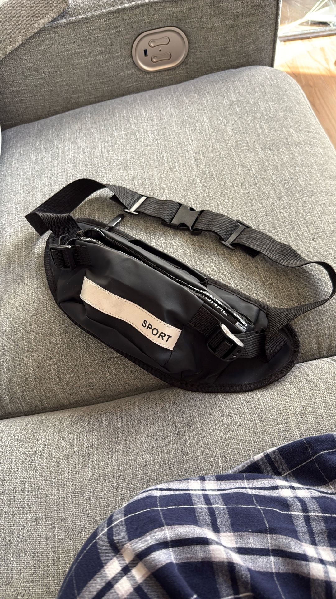 Water-Resistant Sport Waist Bag / Fanny Pack
