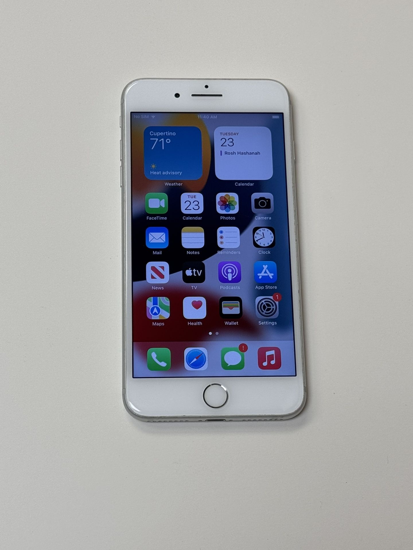 Apple iPhone 7 Plus  32GB UNLOCKED No Sim Restrictions Desbloqueado Liberado