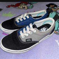 TENIS VANS DE NIÑO  SIZE.  1 