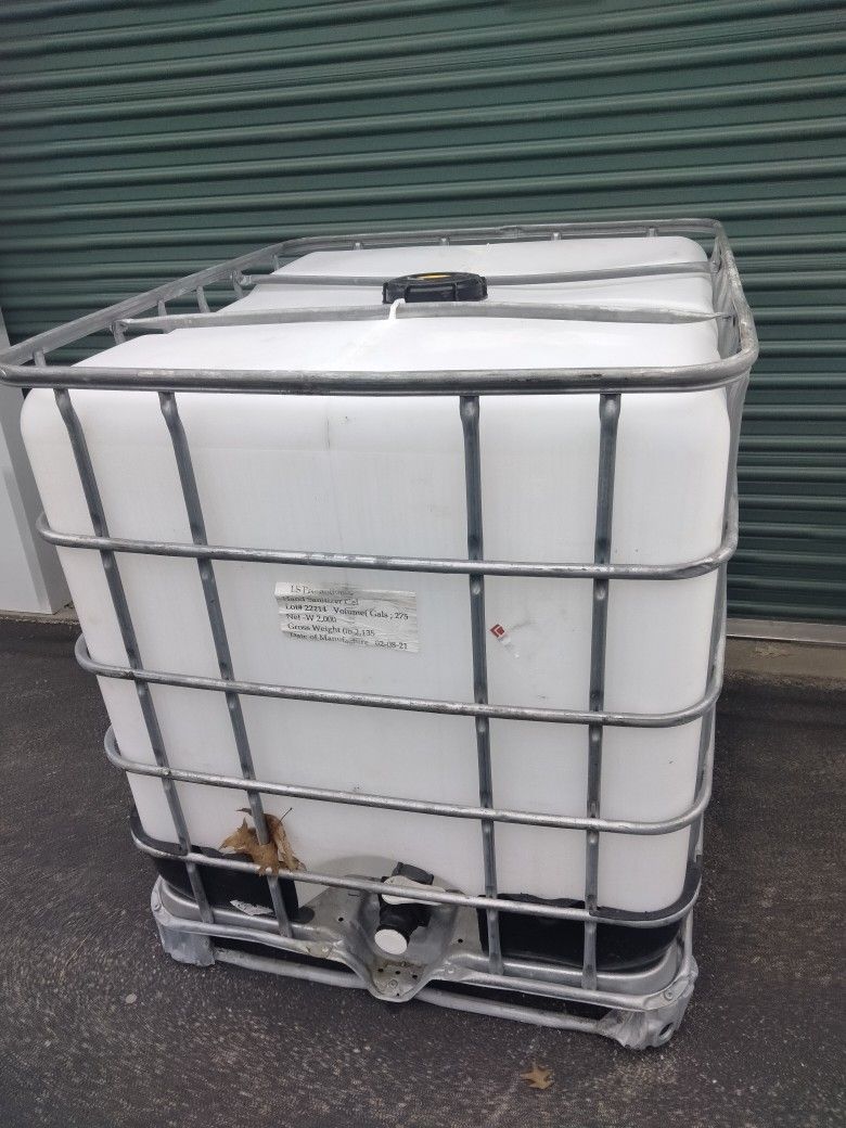 275 Gallon Tank