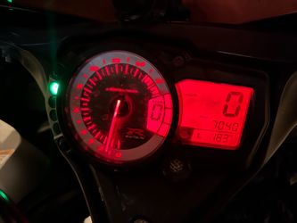 2009 gsxr 750 7k miles $8000