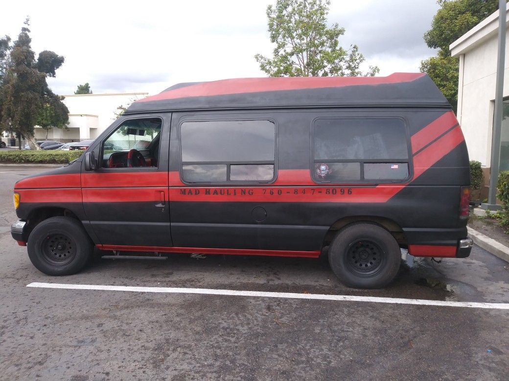 1994 E150 Ford Econoline Mark III special edition conversion/camper van