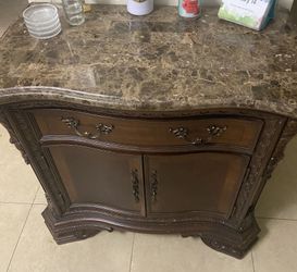 nice marble Top Table