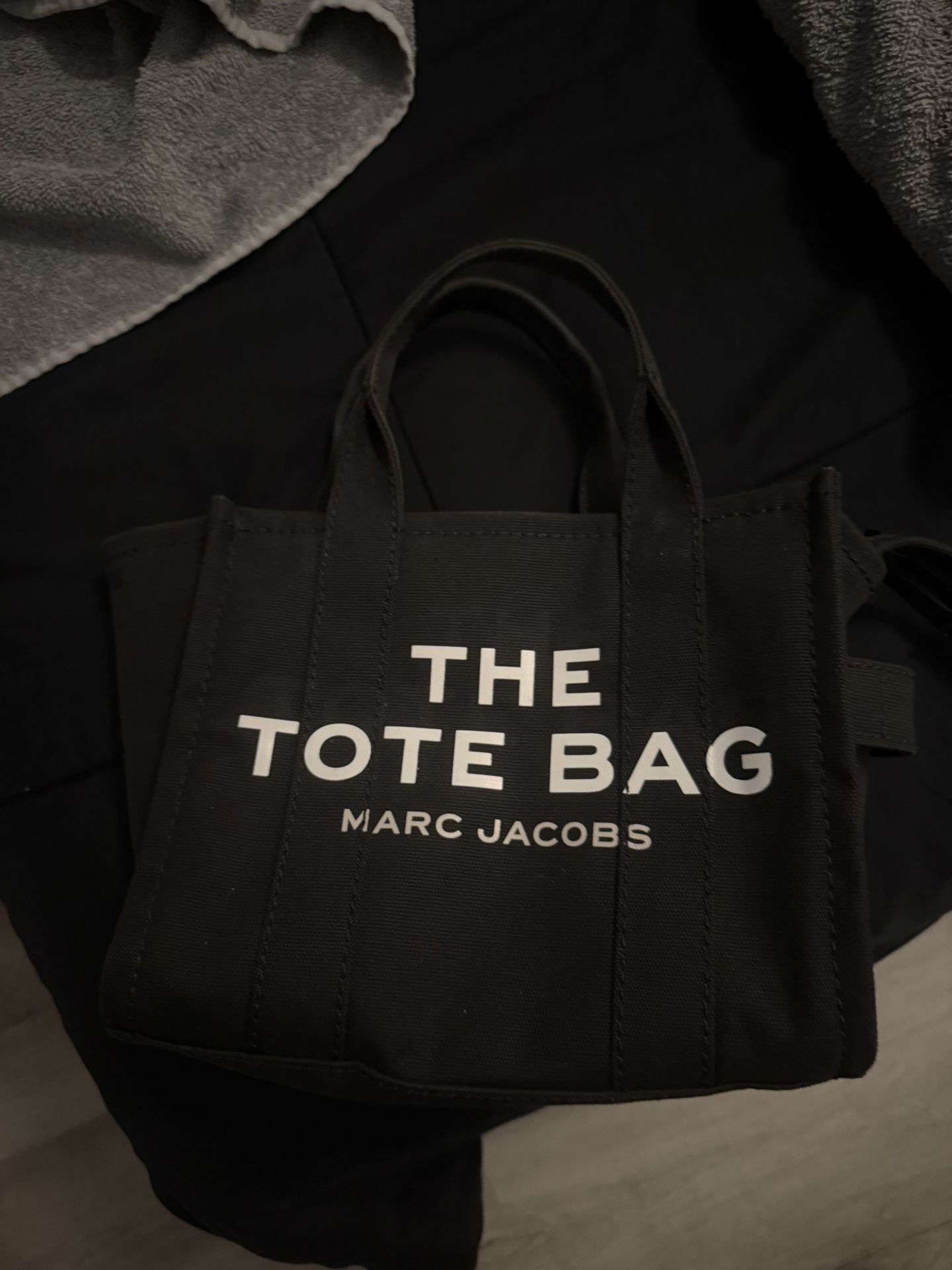 marc jacob’s tote bag