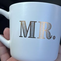2 Sets Of Mr & Mrs Mugs