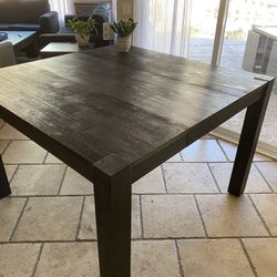 Extendable  Dining Table