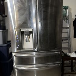 LG Refrigerator 