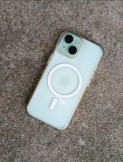 Apple iPhone 15, Green, 128 GB, UNLOCKED for all US carriers 🔓